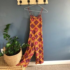 Women’s cropped jumpsuit - size small